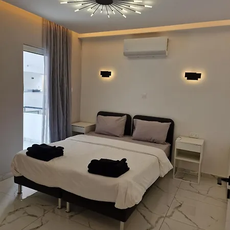 2 Bedroom Modern In The Heart Of Larnaca!