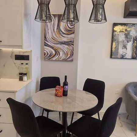 Apartmán 2 Bedroom Modern In The Heart Of Larnaca!